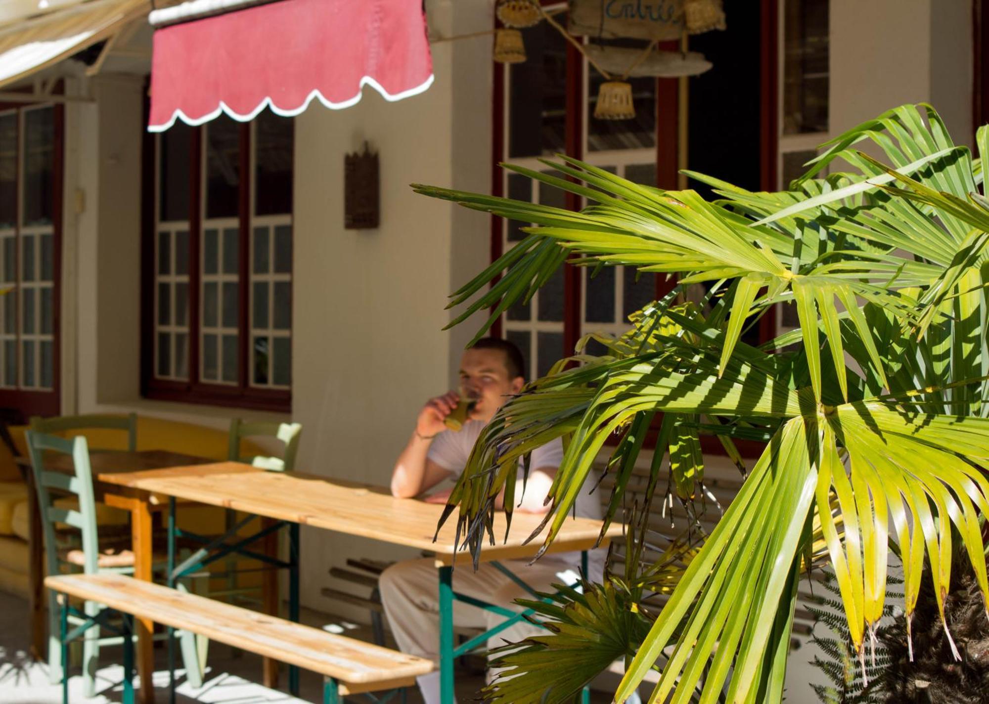 L'Escale Surf Hostel - Auberge De Jeunesse Guethary Bagian luar foto